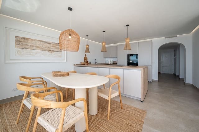 3 makuuhuone Kattohuoneisto lomavuokrausta paikassa Miraflores, Mijas mukana uima-altaan 
autotalli - 1 753 € (Ref: 7238161)