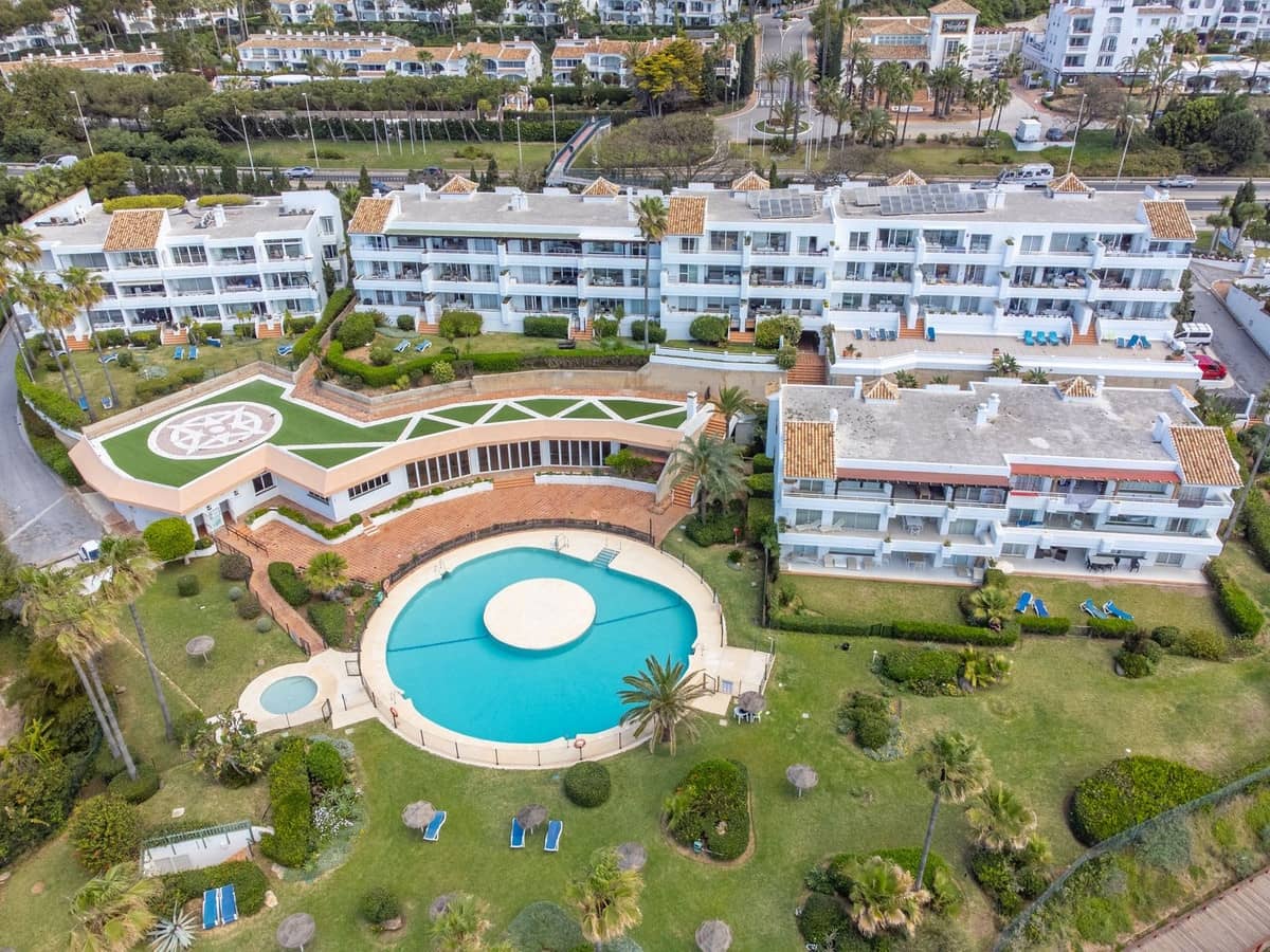3 sovrum Takvåning för semesterbostäder i Miraflores med pool garage - 1 753 € (Ref: 7238161)