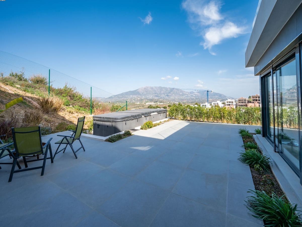 4 soveværelse Villa til salg i La Cala Golf med swimmingpool garage - € 1.300.000 (Ref: 7500139)