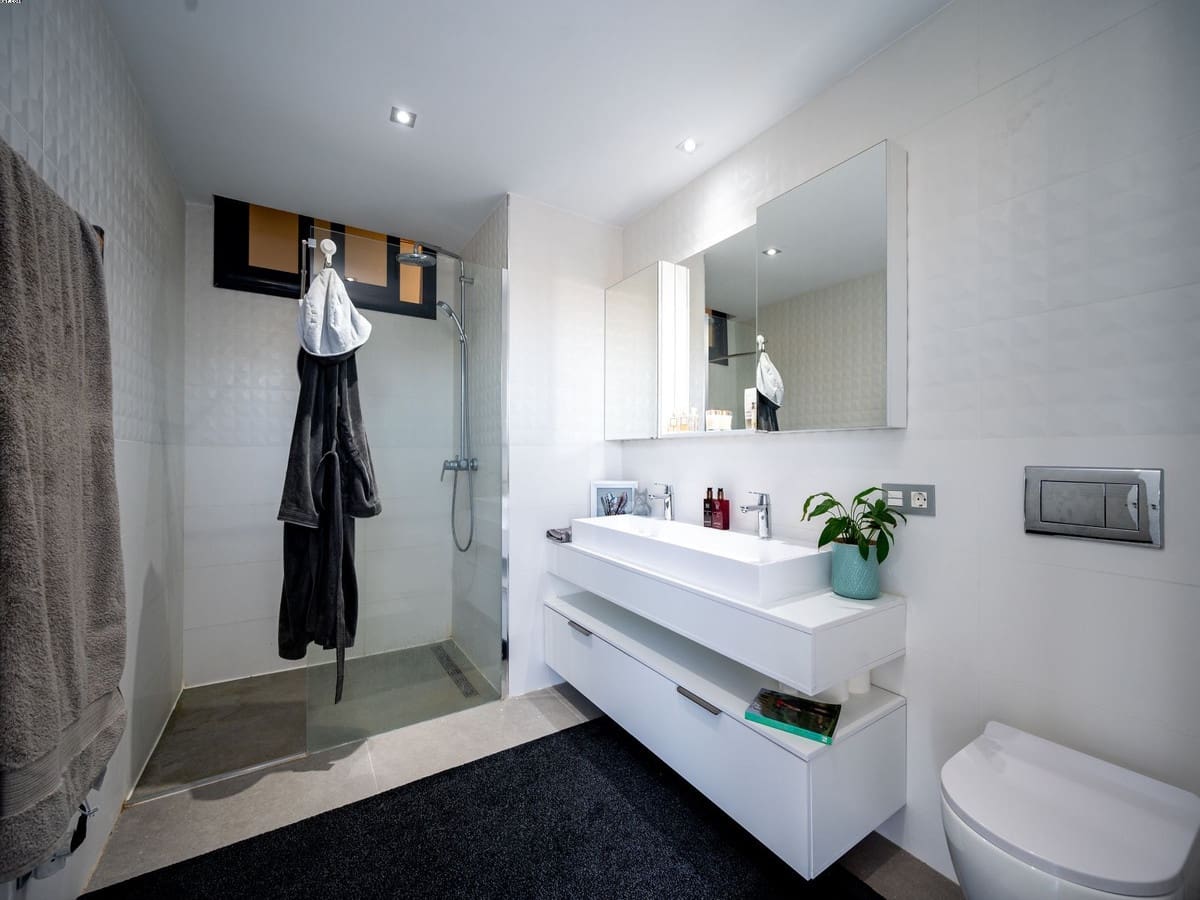 4 soverom Villa til salgs i La Cala Golf med svømmebasseng garasje - € 1 300 000 (Ref: 7500139)