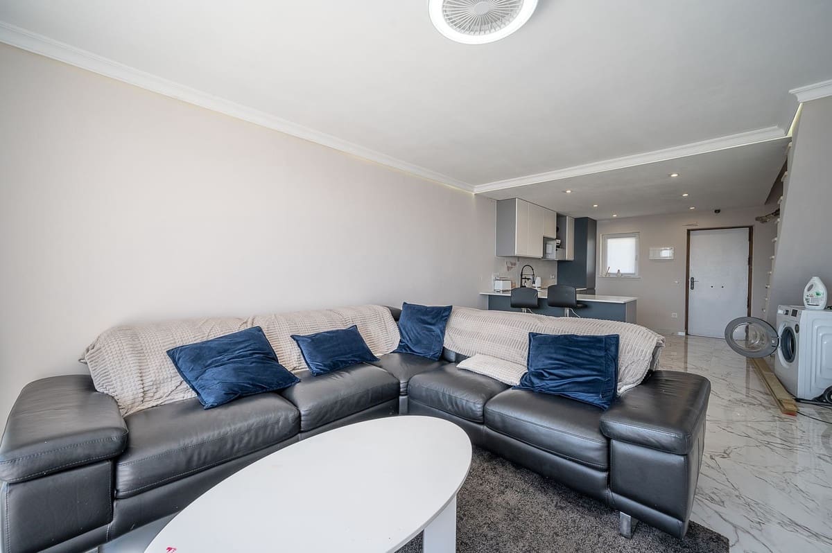 2 soverom Leilighet til salgs i Torrenueva med svømmebasseng garasje - € 339 950 (Ref: 8421826)