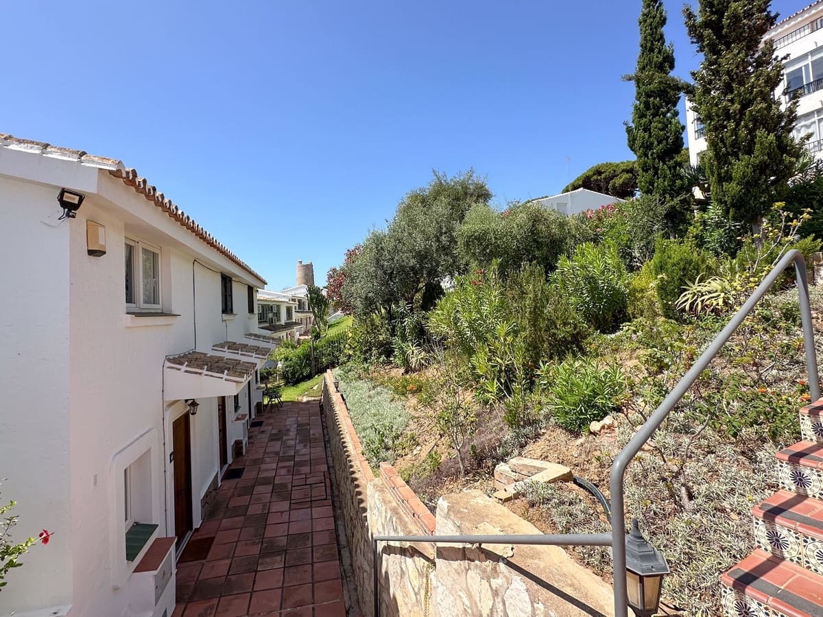 2 soverom Leilighet til salgs i Torrenueva med svømmebasseng garasje - € 339 950 (Ref: 8421826)