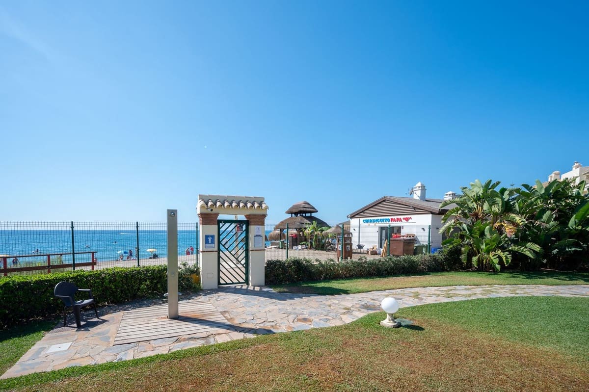 Apartamento de 2 habitaciones en La Cala de Mijas en venta con piscina garaje - 520.000 € (Ref: 8494366)