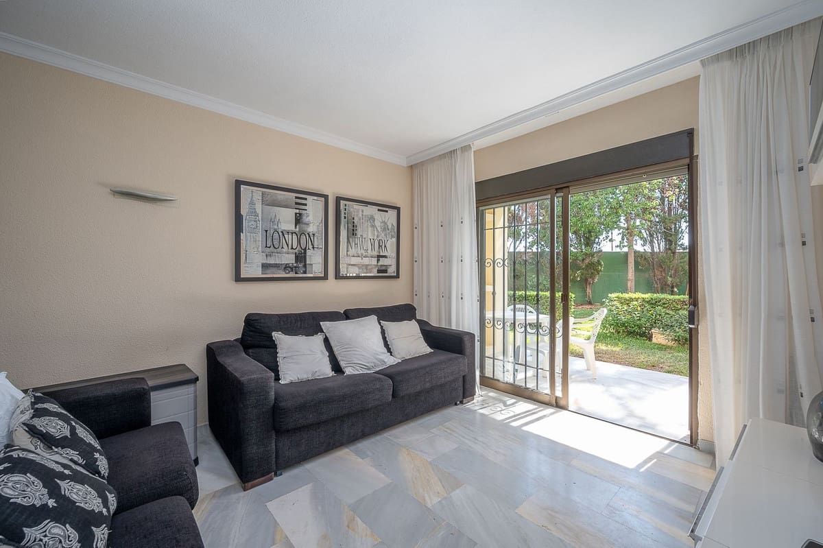 2 soveværelse Lejlighed til salg i La Cala de Mijas med swimmingpool garage - € 520.000 (Ref: 8494366)