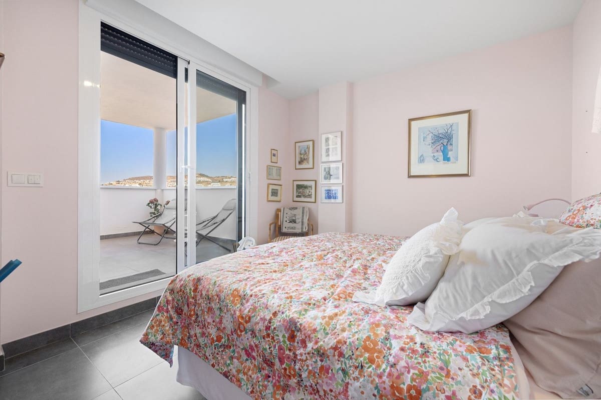 3 camera da letto Appartamento da affittare in La Cala de Mijas con piscina - 4.000 € (Rif: 8613971)