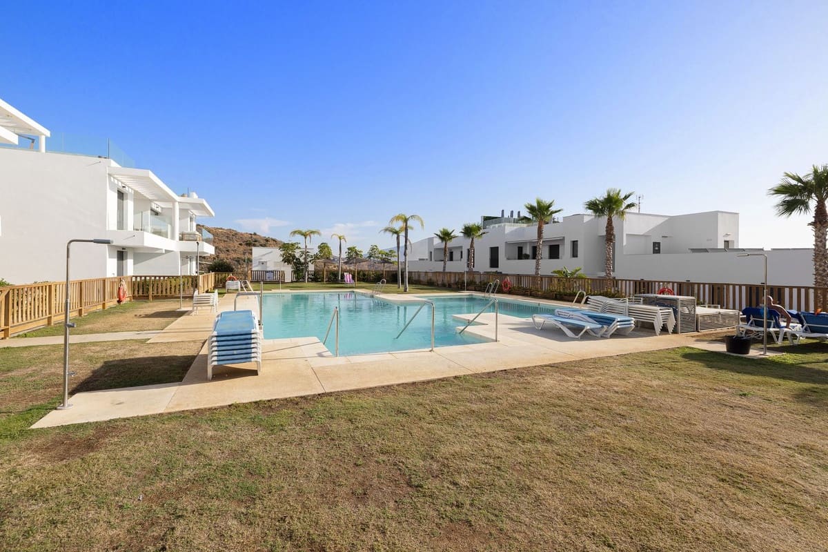 3 camera da letto Appartamento da affittare in La Cala de Mijas con piscina - 4.000 € (Rif: 8613971)