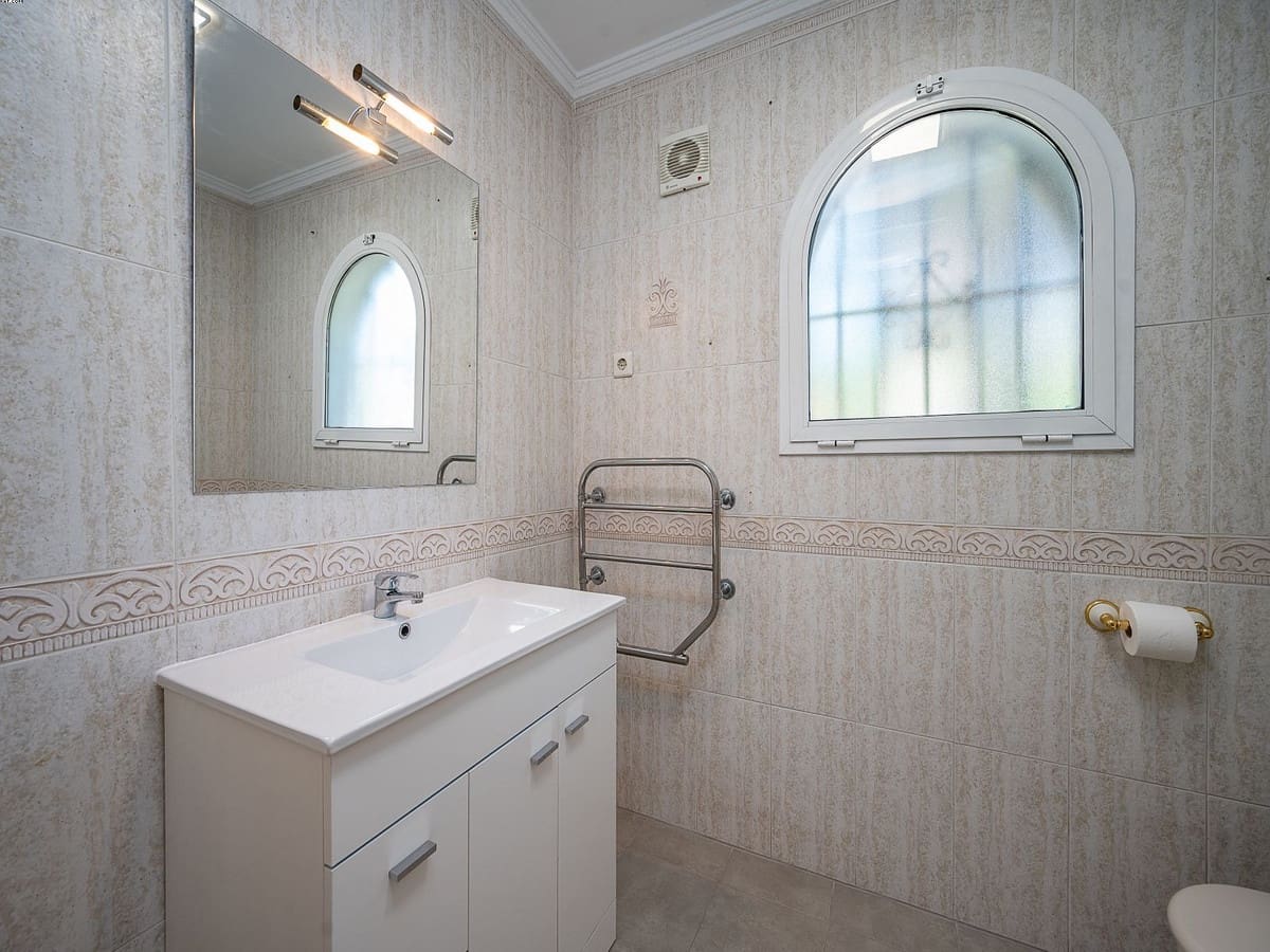 2 bedroom Apartment for sale in Torrenueva with pool garage - € 615,000 (Ref: 8693133)