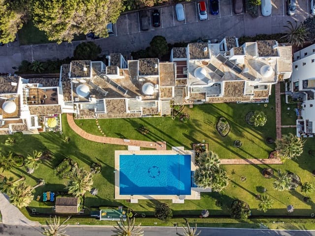 2 makuuhuone Huoneisto myytävänä paikassa Torrenueva, Mijas mukana uima-altaan 
autotalli - 615 000 € (Ref: 8693133)