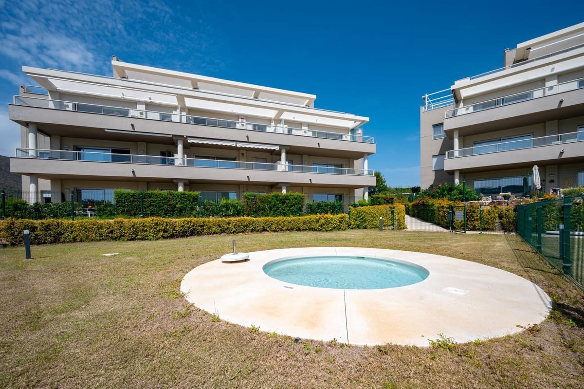 3 bedroom Penthouse for sale in La Cala Golf with pool garage - € 550,000 (Ref: 8912090)