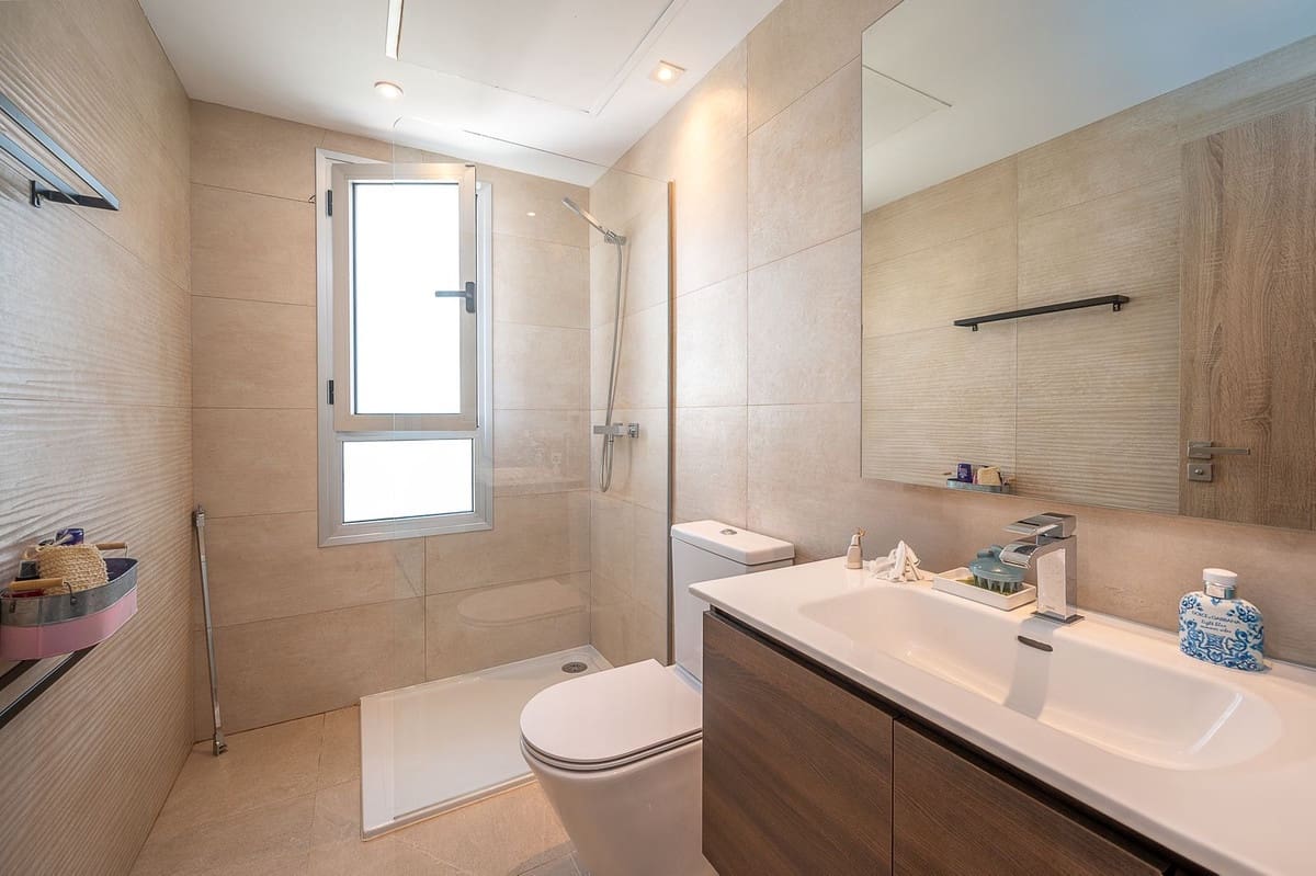 3 slaapkamer Penthouse te koop in La Cala Golf met zwembad garage - € 550.000 (Ref: 8912090)