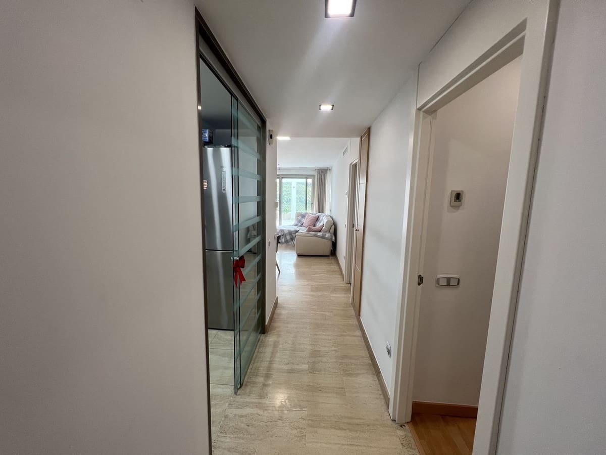 2 bedroom Apartment for rent in Mijas Costa with pool - € 1,600 (Ref: 8951970)