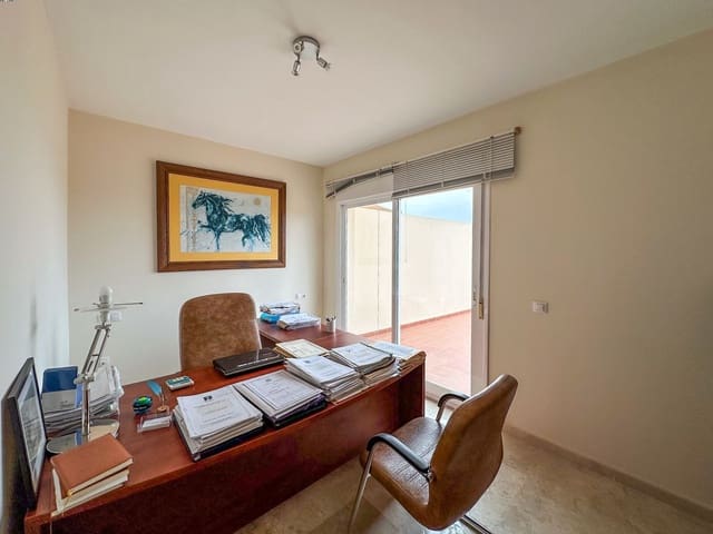 3 bedroom Penthouse for sale in Mijas Costa, Mijas with pool garage - € 540,000 (Ref: 8951971)