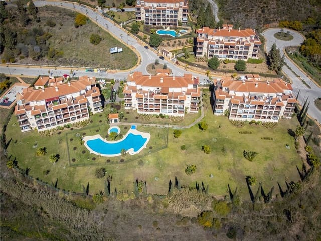 3 bedroom Penthouse for sale in Mijas Costa, Mijas with pool garage - € 540,000 (Ref: 8951971)