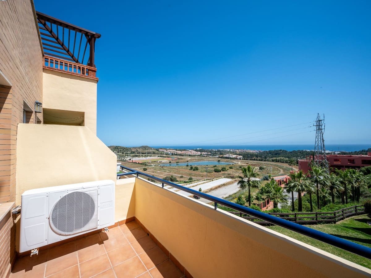 2 bedroom Apartment for sale in Mijas Costa with pool garage - € 295,000 (Ref: 8967393)