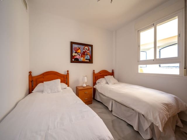 2 bedroom Apartment for sale in Mijas Costa, Mijas with pool garage - € 295,000 (Ref: 8967393)