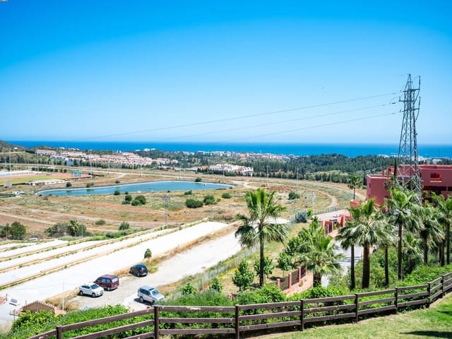 2 bedroom Apartment for sale in Mijas Costa, Mijas with pool garage - € 295,000 (Ref: 8967393)