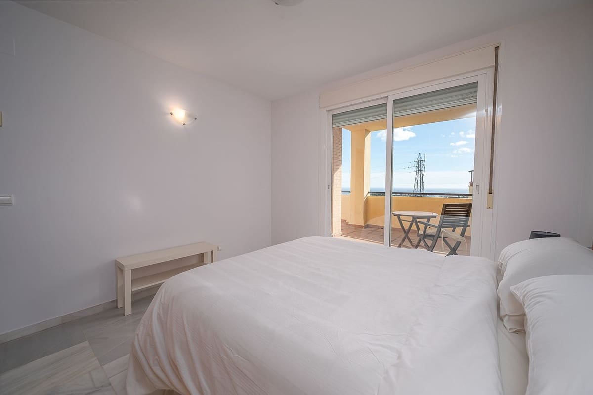 2 bedroom Apartment for sale in Mijas Costa with pool garage - € 295,000 (Ref: 8967393)