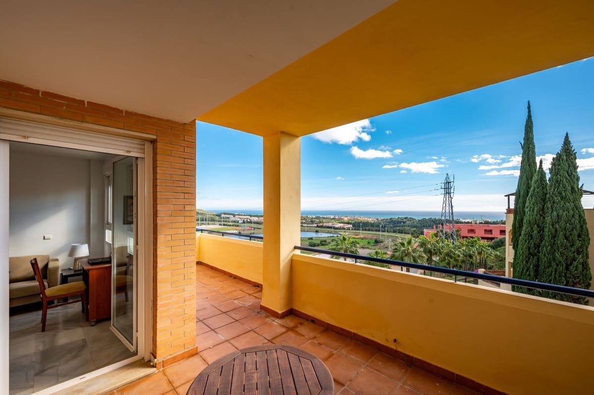 2 bedroom Apartment for sale in Mijas Costa with pool garage - € 295,000 (Ref: 8967393)