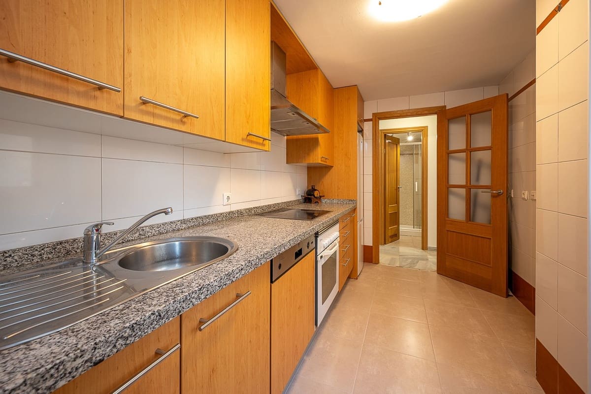 2 bedroom Apartment for sale in Mijas Costa with pool garage - € 295,000 (Ref: 8967393)