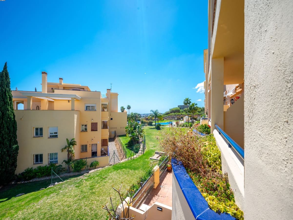 2 bedroom Apartment for sale in Mijas Costa with pool garage - € 295,000 (Ref: 8967393)