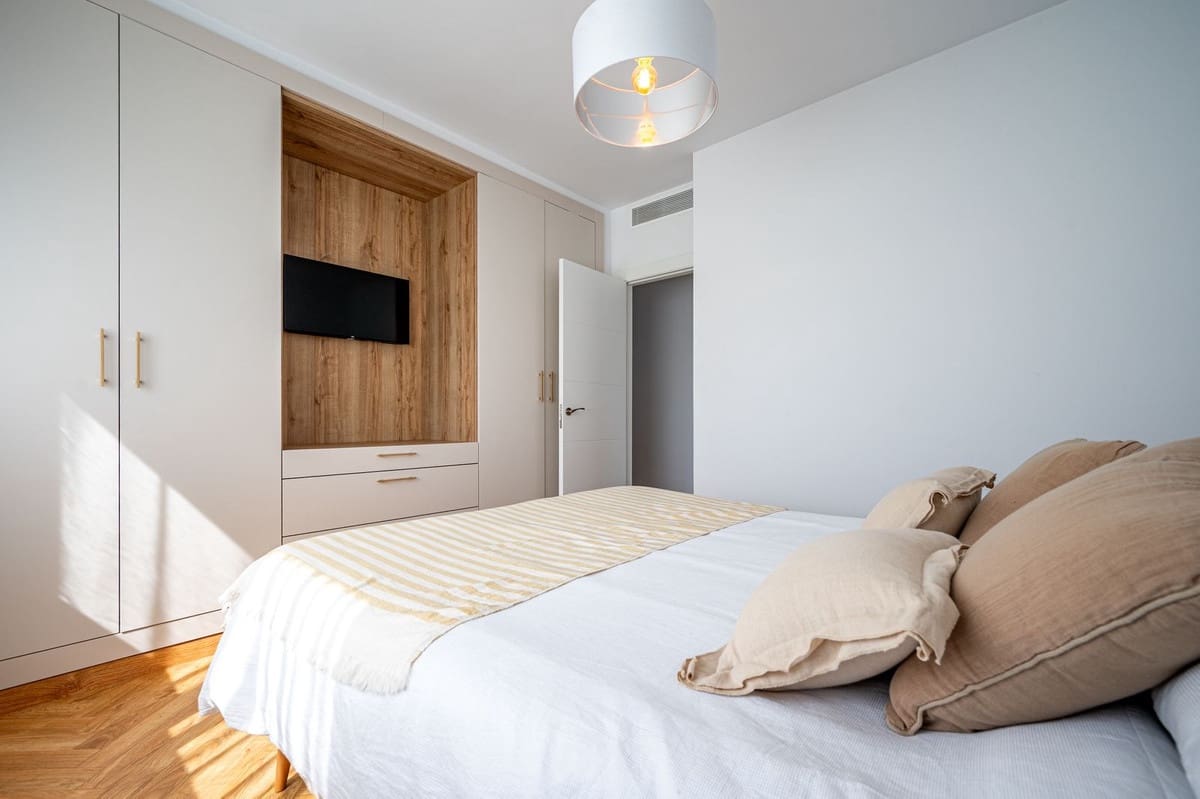 5 chambre Villa/Maison à vendre à La Cala de Mijas avec piscine garage - 1 590 000 € (Ref: 8993188)