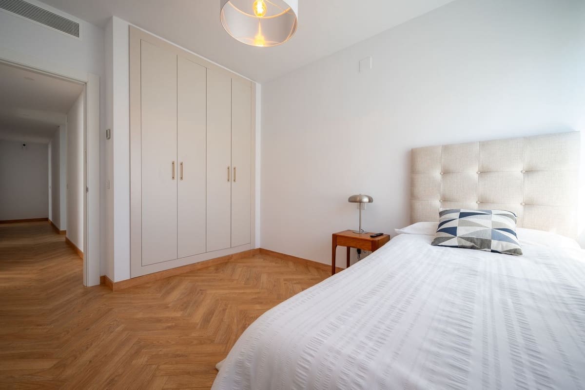 5 chambre Villa/Maison à vendre à La Cala de Mijas avec piscine garage - 1 590 000 € (Ref: 8993188)