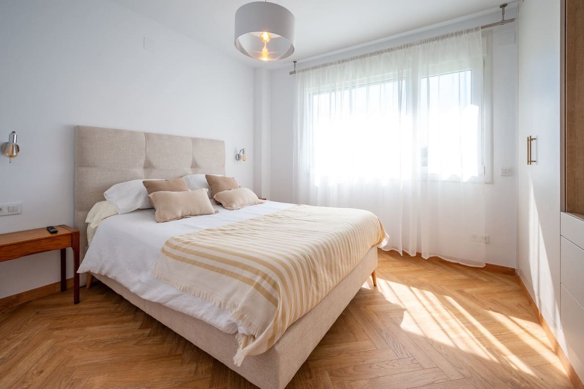 5 chambre Villa/Maison à vendre à La Cala de Mijas avec piscine garage - 1 590 000 € (Ref: 8993188)