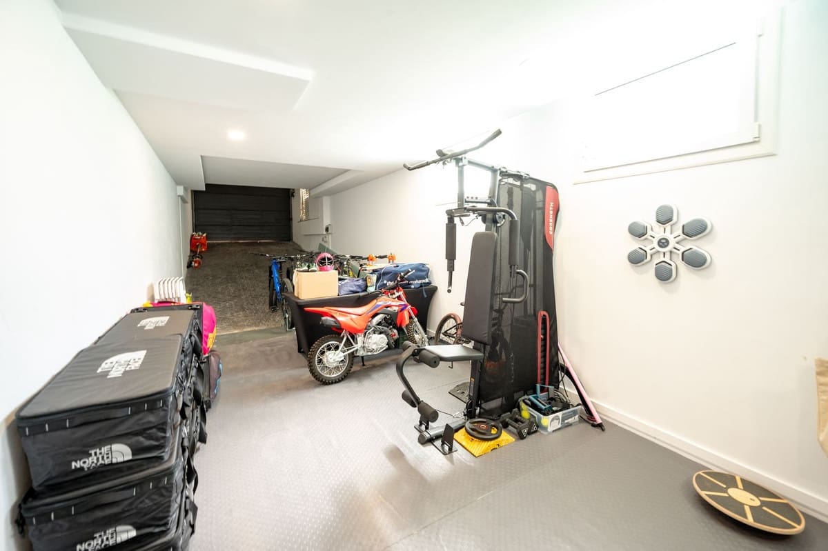 5 chambre Villa/Maison à vendre à La Cala de Mijas avec piscine garage - 1 590 000 € (Ref: 8993188)