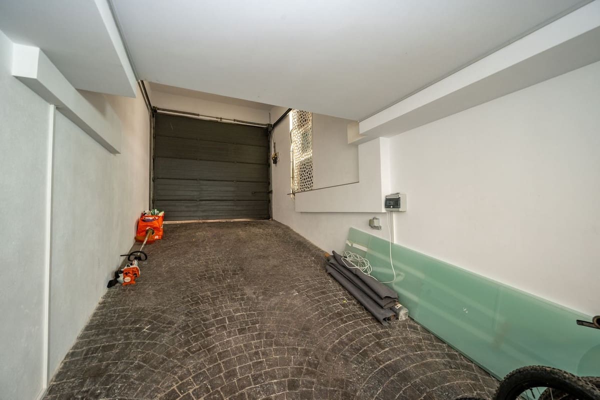 5 chambre Villa/Maison à vendre à La Cala de Mijas avec piscine garage - 1 590 000 € (Ref: 8993188)