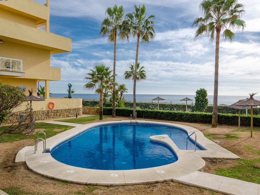 2 Zimmer Apartment zu verkaufen in La Cala de Mijas mit Pool Garage - 615.000 € (Ref: 9058417)