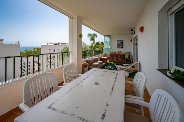 3 soveværelse Lejlighed til leje i Miraflores, Mijas med swimmingpool garage - € 2.100 (Ref: 9164260)