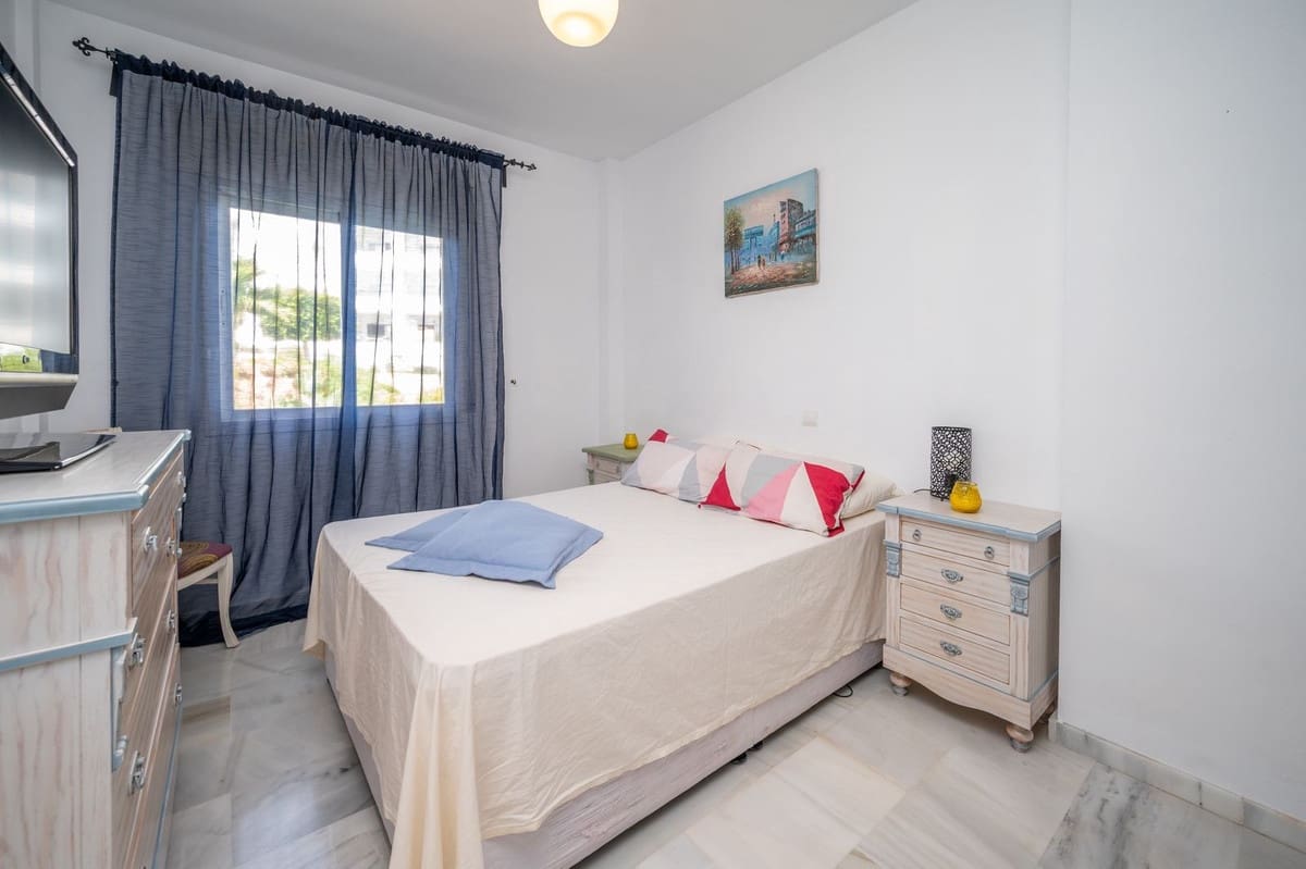 3 soveværelse Lejlighed til leje i Miraflores med swimmingpool garage - € 2.100 (Ref: 9164260)