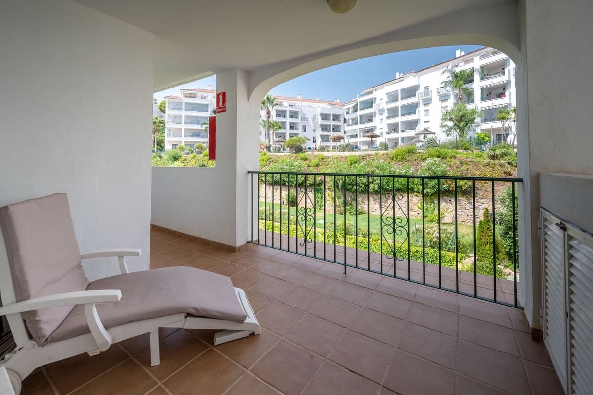 3 soveværelse Lejlighed til leje i Miraflores med swimmingpool garage - € 2.100 (Ref: 9164260)