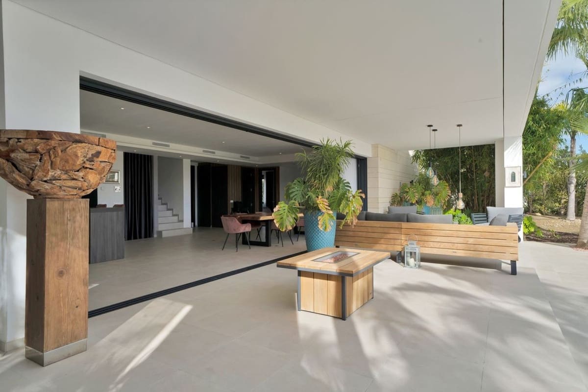 4 soveværelse Villa til salg i La Cala Golf med swimmingpool - € 1.950.000 (Ref: 9196810)