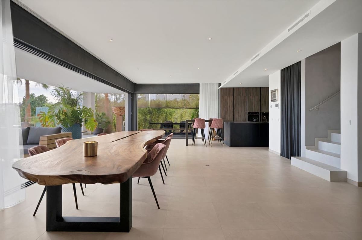 4 soveværelse Villa til salg i La Cala Golf med swimmingpool - € 1.950.000 (Ref: 9196810)