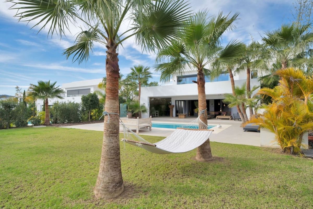 4 soveværelse Villa til salg i La Cala Golf med swimmingpool - € 1.950.000 (Ref: 9196810)