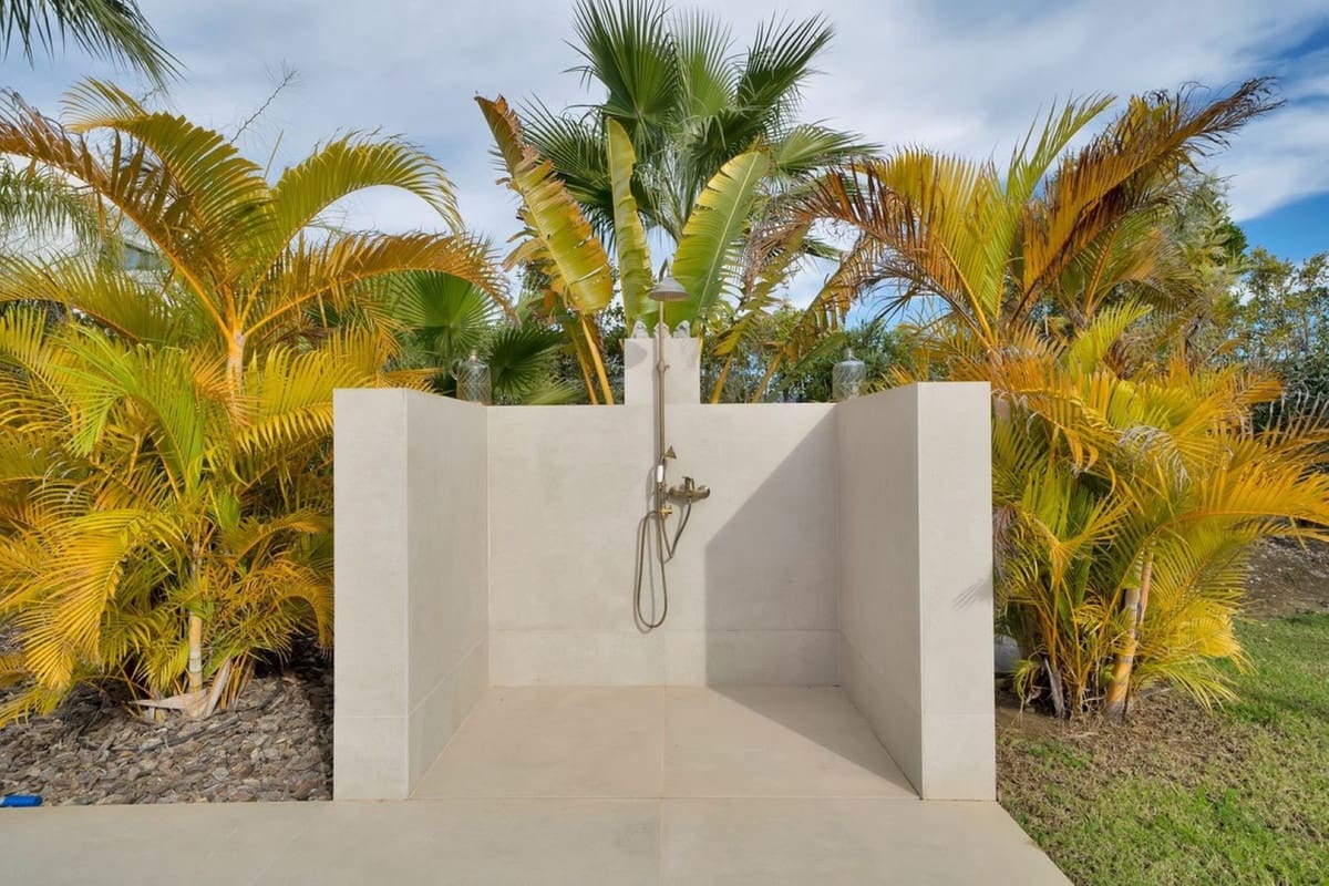 4 soveværelse Villa til salg i La Cala Golf med swimmingpool - € 1.950.000 (Ref: 9196810)