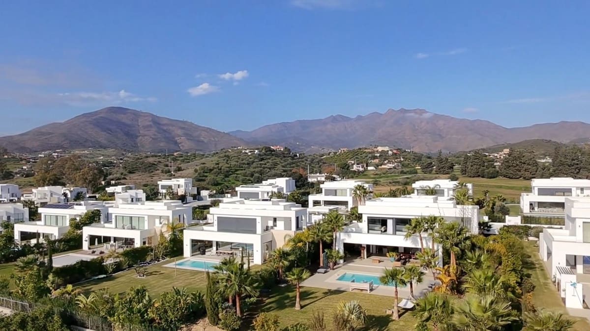 4 quarto Moradia para venda em La Cala Golf com piscina - 1 950 000 € (Ref: 9196810)