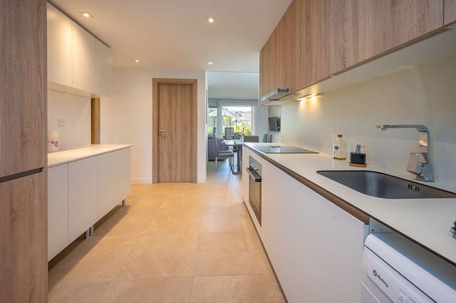 2 soverom Leilighet til salgs i La Cala Golf, Mijas med svømmebasseng garasje - € 399 000 (Ref: 9223671)