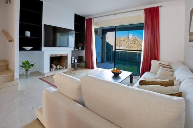 3 soverom Hus til leie i La Cala Golf, Mijas med svømmebasseng - € 2 850 (Ref: 9296166)