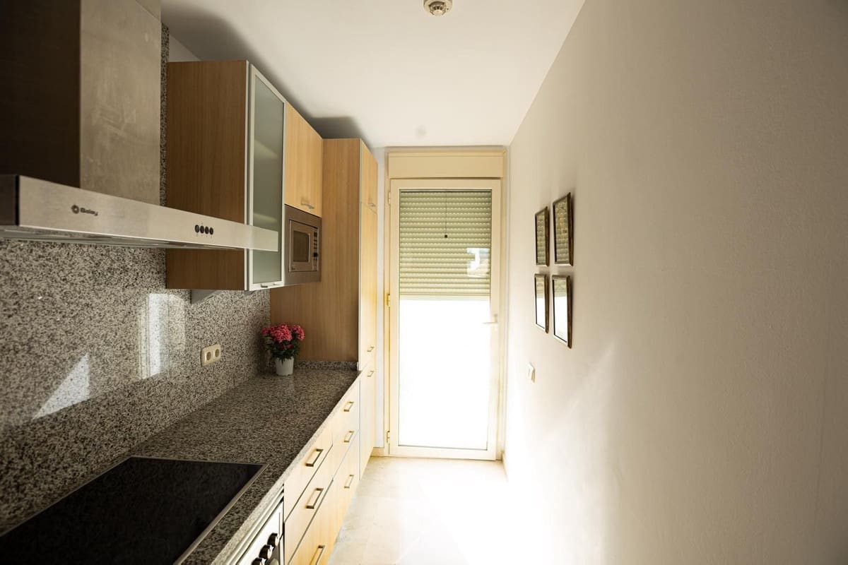 3 bedroom Townhouse for rent in La Cala Golf with pool - € 2,850 (Ref: 9296166)