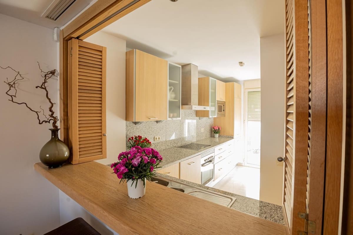 3 bedroom Townhouse for rent in La Cala Golf with pool - € 2,850 (Ref: 9296166)