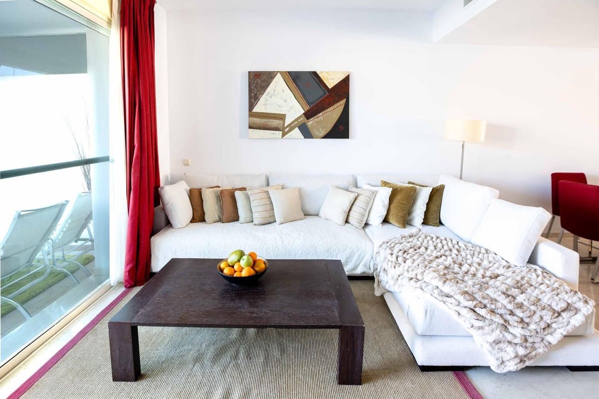 3 bedroom Townhouse for rent in La Cala Golf with pool - € 2,850 (Ref: 9296166)