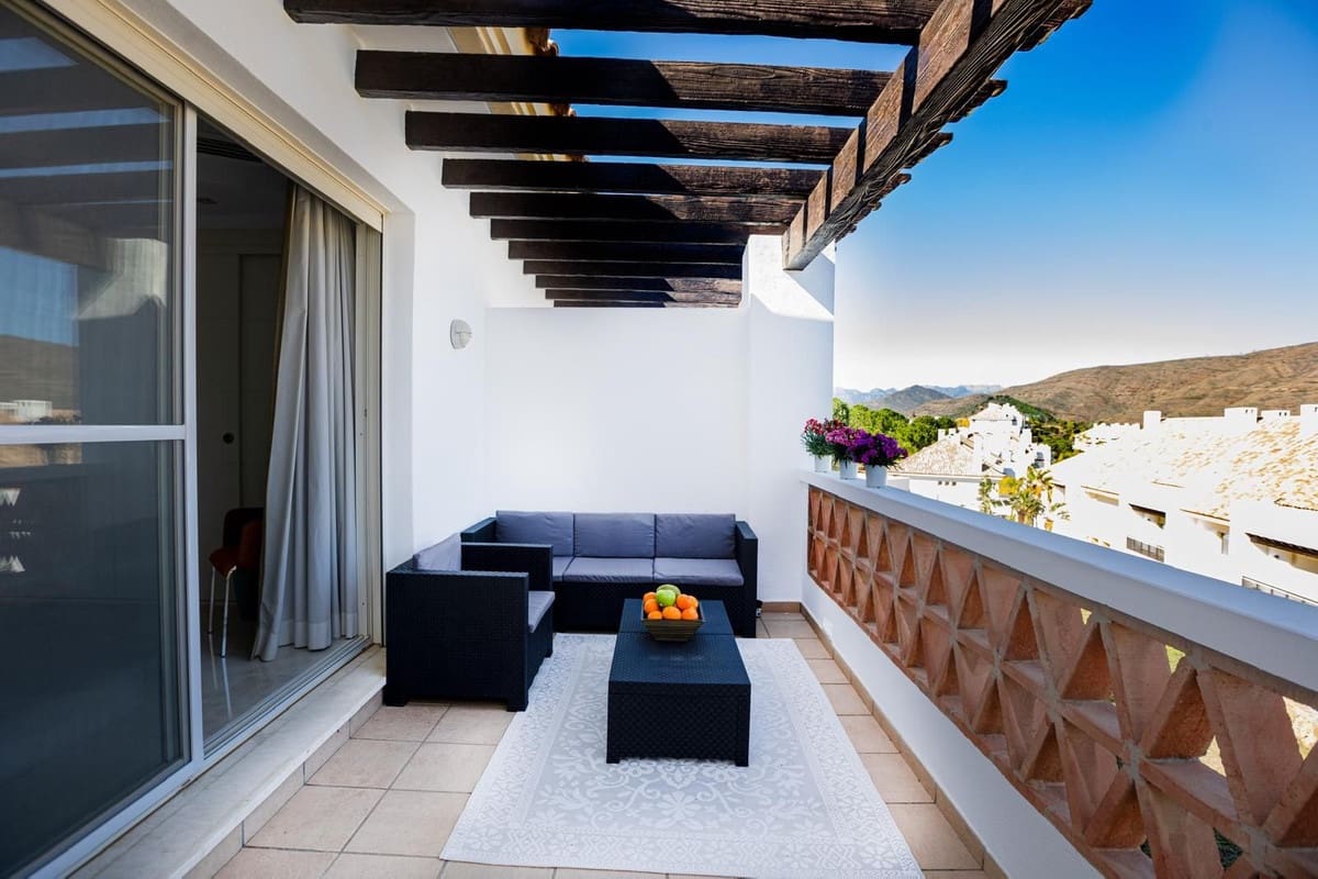 3 bedroom Townhouse for rent in La Cala Golf with pool - € 2,850 (Ref: 9296166)