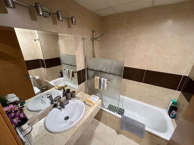 1 sovrum Lägenhet att hyra i La Cala de Mijas, Mijas med pool garage - 1 200 € (Ref: 9352483)