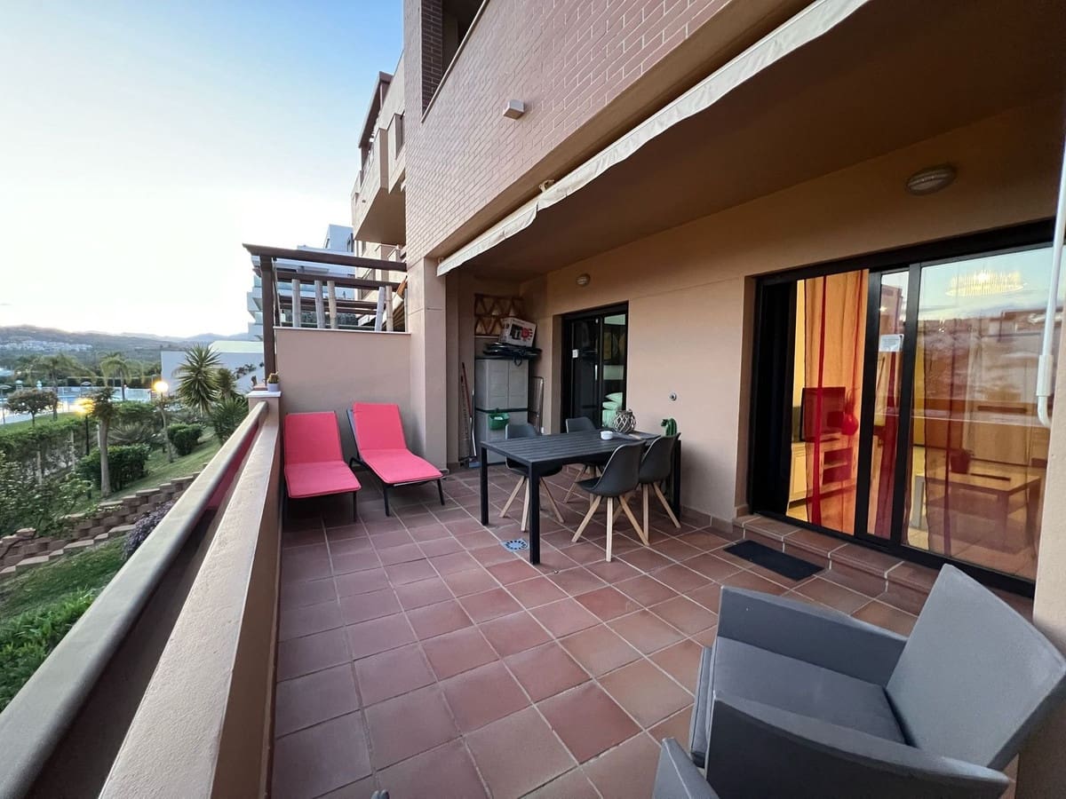 1 bedroom Apartment for rent in La Cala de Mijas with pool garage - € 1,200 (Ref: 9352483)