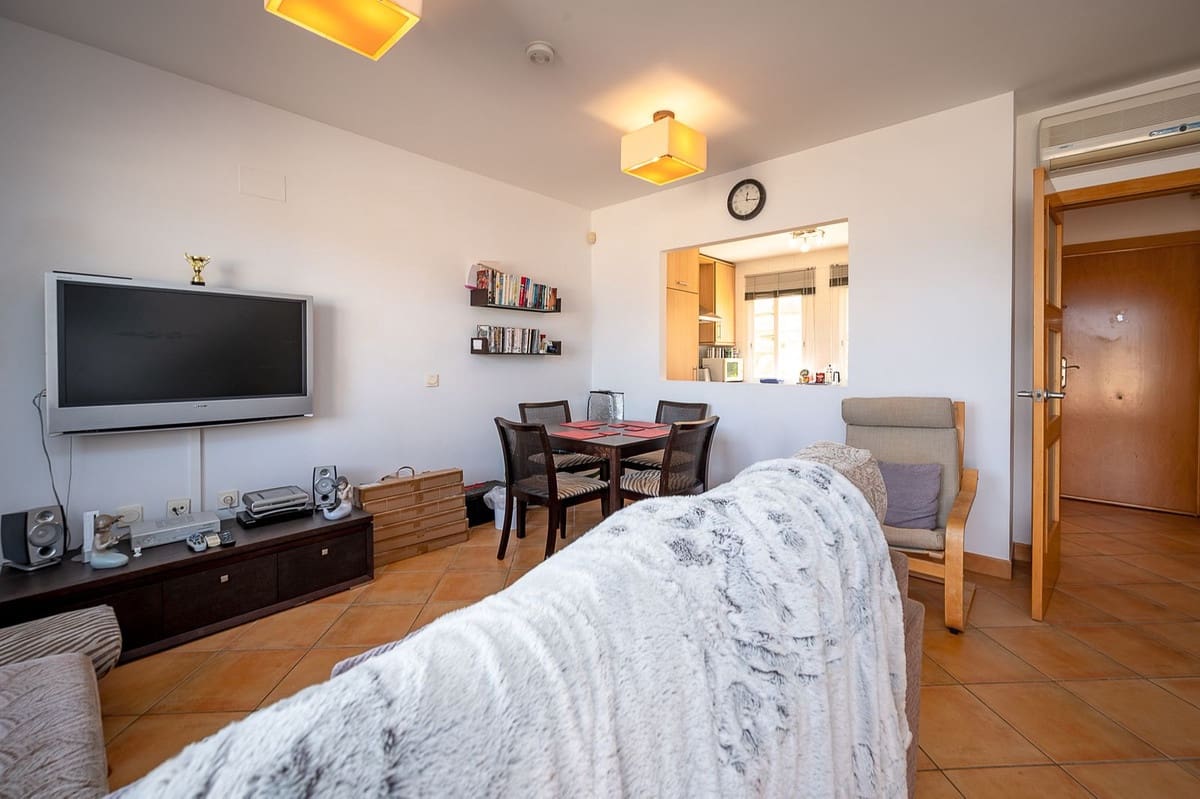 2 bedroom Apartment for sale in La Cala de Mijas with pool garage - € 349,950 (Ref: 9357691)