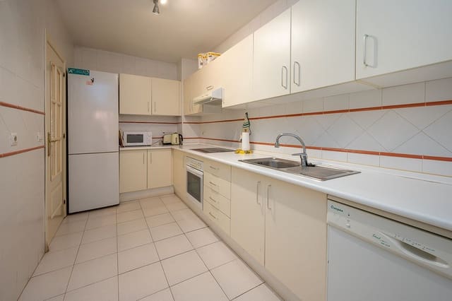 3 bedroom Apartment for sale in El Faro, Mijas with garage - € 449,000 (Ref: 9412290)