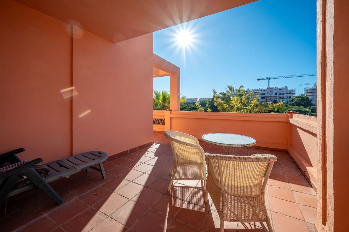 3 bedroom Apartment for sale in El Faro with garage - € 449,000 (Ref: 9412290)