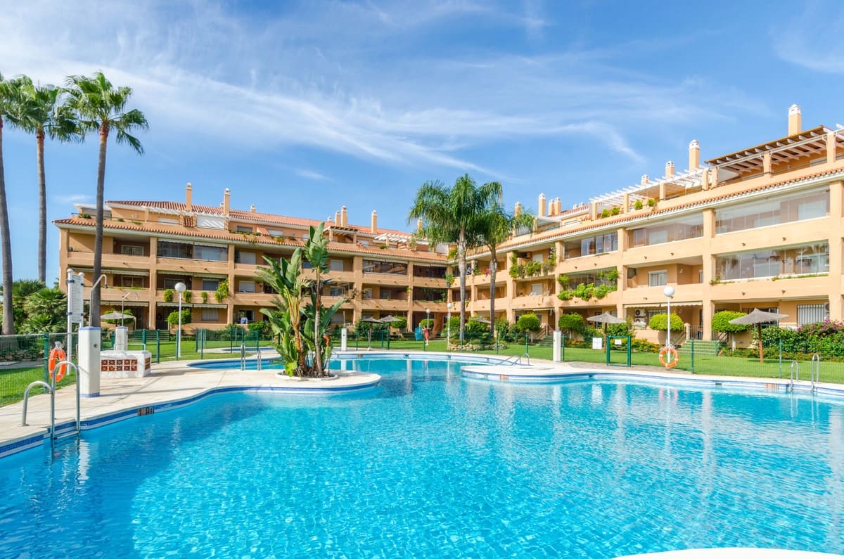 2 sovrum Lägenhet till salu i La Cala de Mijas med pool garage - 499 950 € (Ref: 9438772)